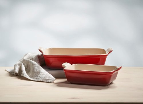 Le Creuset Stoneware Heritage Set - 3 Rectangular Dishes in Vibrant Cerise Color