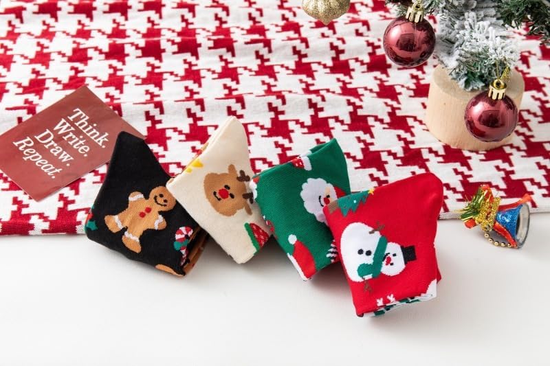 Skiennix Funny Socks - Cozy Cute Printed Santa Design - 4 Pairs for Women & Men