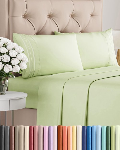 King Size 4-Piece Sheet Set | Comfy Cooling Bed Sheets - Luxury Hotel Quality - Deep Pockets, Wrinkle-Free - Light Sage Green