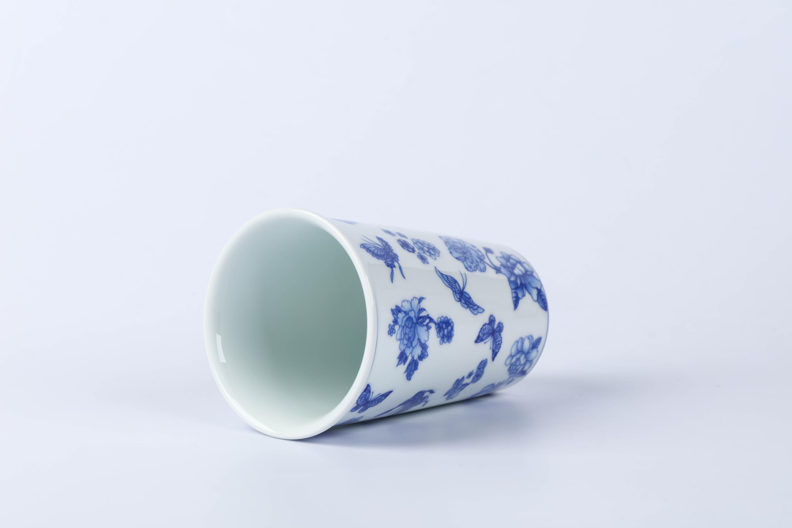 meicilin 14 oz ceramics Handmade blue and white Retro Coke cups coffee tea set of 4 china Coffee Mugs for Tea, Milk,Dishwasher and Microwave Safe，Free gift soft silicone cover and gift box