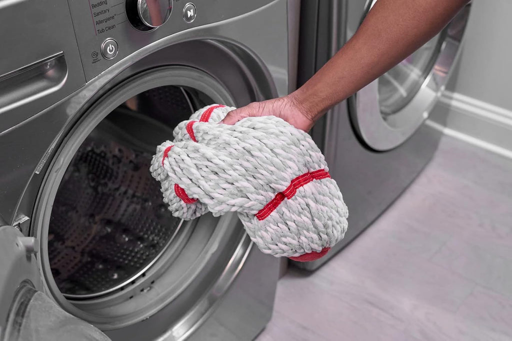 Rubbermaid Microfiber Twist Mop Kit - Lightweight, Machine Washable with 2 Refills | Safe for All Floor Types
