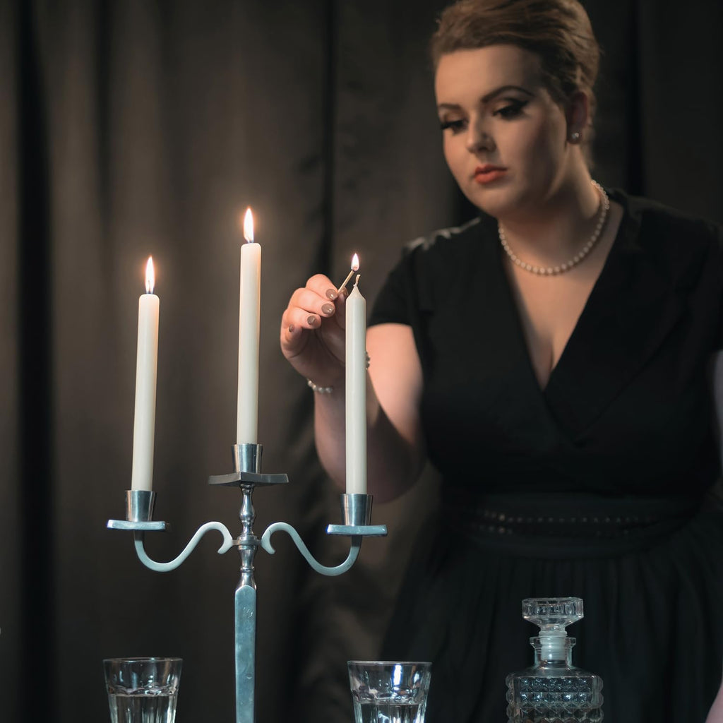 CANDLESEE 12 Pack White Taper Candles丨Taper Candles 10 Inch Dripless丨Unscented & Smokeless Candlesticks Bulk丨7-8 Hours Long Burning Tall Candles丨Ideal for Christmas Weddings Parties Dinner