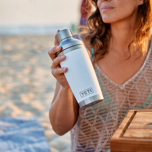 YETI Rambler 20 oz Cocktail Shaker, Stainless Steel, Vacuum Insulated, Key Lime