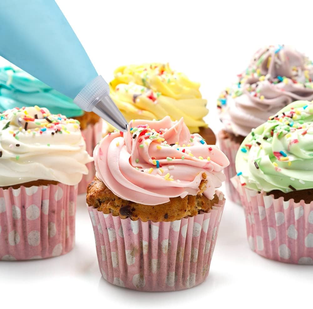 Regine Switzerland Piping Bags and Tips Set - 18 Frosting Tips, 3 Reusable Bags & Cake Scrapers