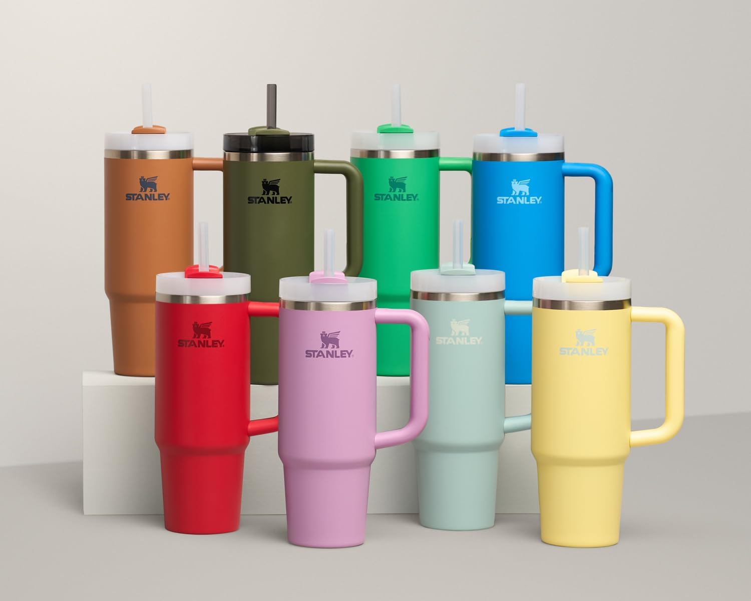 STANLEY Quencher H2.0 Tumbler - 30 oz Insulated Stainless Steel with Handle & Straw | Meadow Color