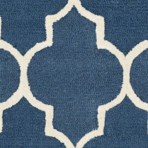 SAFAVIEH Cambridge Collection Area Rug - 6' Square, Navy & Ivory, Handmade Moroccan Trellis Wool, Ideal for High Traffic Areas in Living Room, Bedroom (CAM134G)