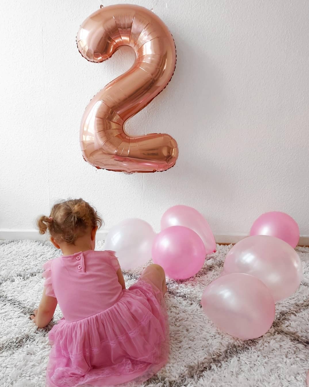 Rose Gold Number 4 Balloon - 40 Inch Large Birthday Decoration for Girls & Boys