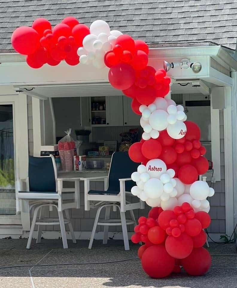 153pc Red and White Balloon Garland Arch Kit with Star Balloons