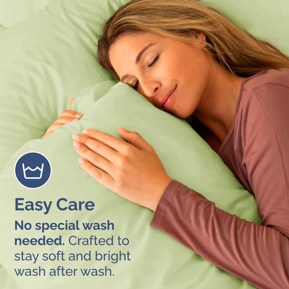 Skiennix Standard Pillow Cases Set of 4 - Soft Hotel Quality Covers - Machine Washable Light Sage Green