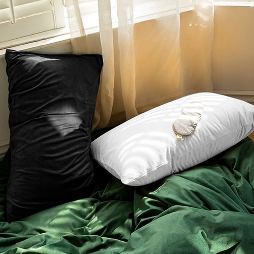 FLXXIE Queen Zipped Velvet Pillowcases - Soft & Cozy Decorative Pillow Covers | 20x30 Inches, Navy Blue