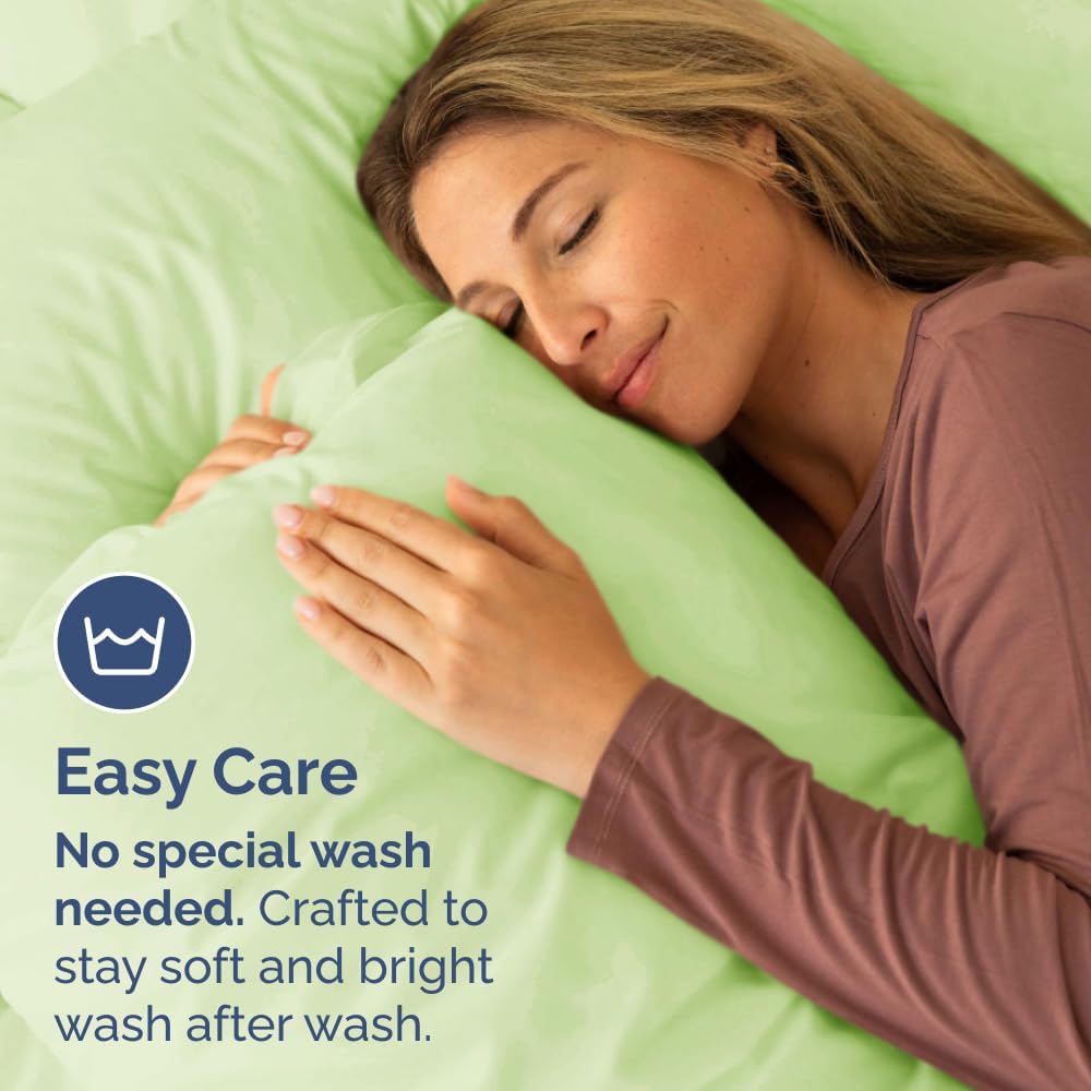 Skiennix Queen Pillow Cases Set of 4 | Ultra Soft Hotel Quality - Cozy, Wrinkle-Free & Fade Resistant - Light Sage Green