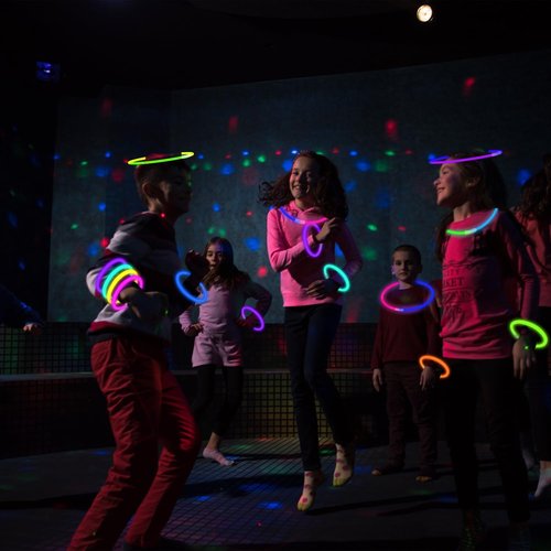 Glow Sticks Party Pack - 250 Neon Glow Bracelets & Necklaces for Kids | Perfect for 4th of July Celebrations