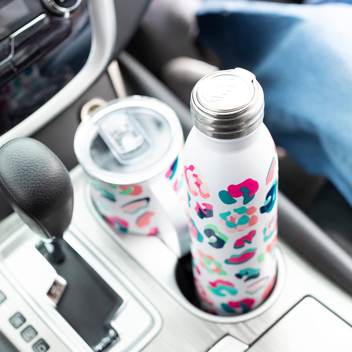 Swig Life 20oz Triple Insulated Stainless Steel Water Bottle with Ring Flip Handle, Dishwasher Safe, Double Wall, & Vacuum Sealed Reusable Water Tumbler (Indigo Isles)