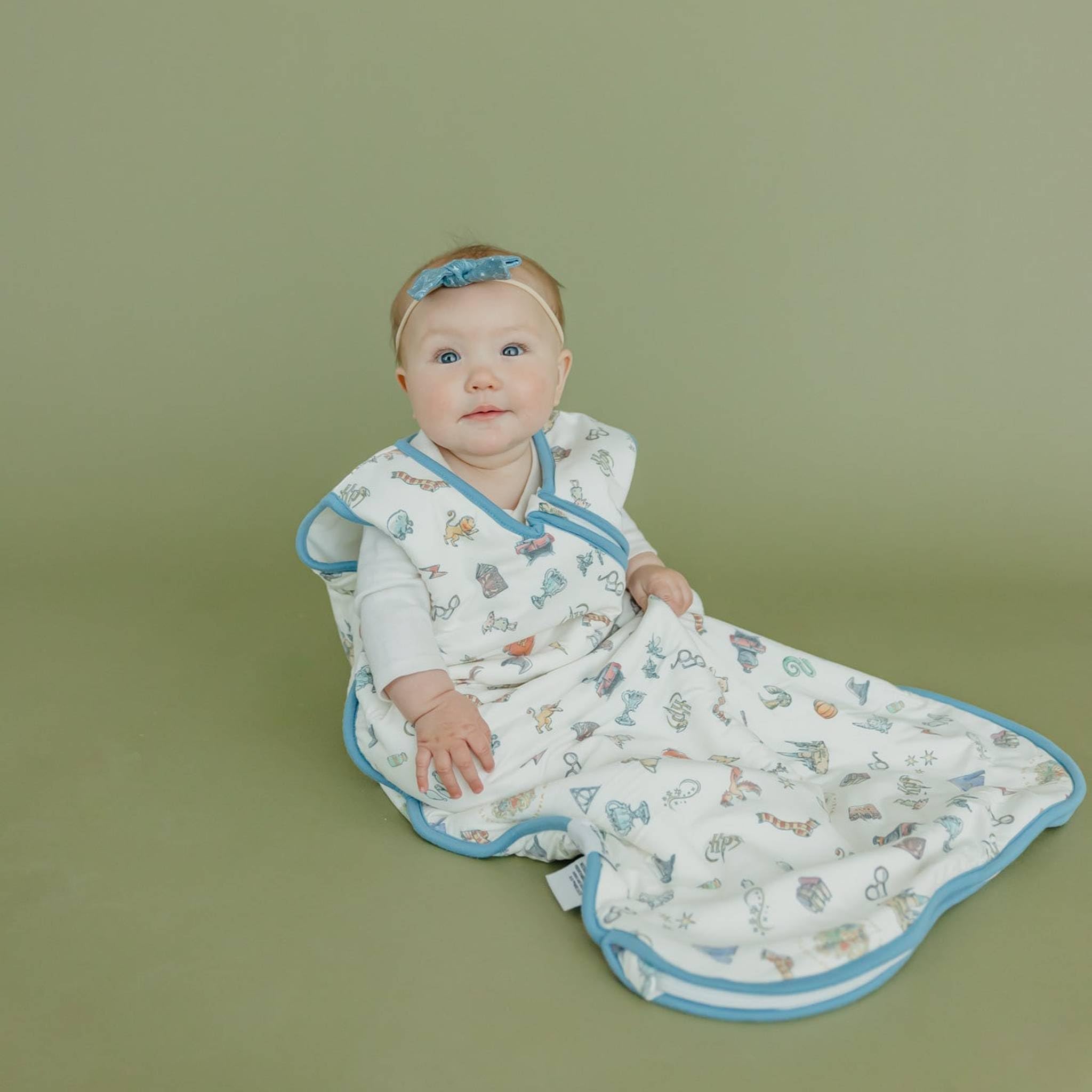 Premium 3-Layer Knit Sleep Bag 0.5 TOG "Wizarding World™" by Copper Pearl