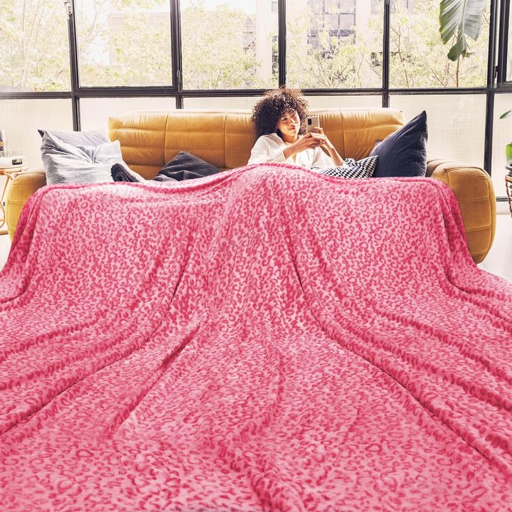 Queen Size Pink Leopard Print Blanket - Soft Microfiber Throw for Couch & Bed