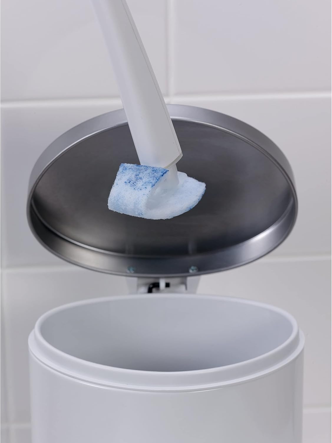 Scotch-Brite Toilet Scrubber Starter Kit - Disposable Refills with Bleach Alternative | Includes Handle & Caddy