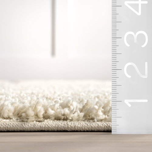 nuLOOM Carolyn Modern Shag Area Rug - 4 Round Accent Shag Rug Transitional Cream/Ivory Rugs for Living Room Bedroom Dining Room Nursery Entryway