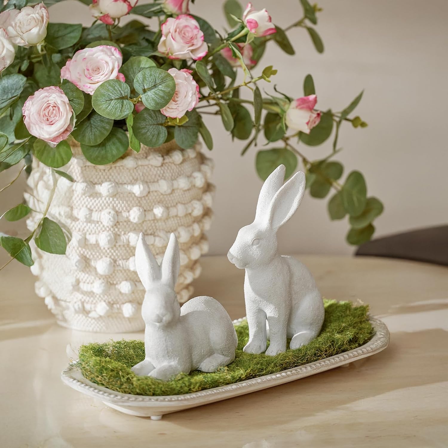 Skiennix White Frosted Resin Bunny Figurines - Set of 2 Decorative Rabbit Statues for Easter Home Decor