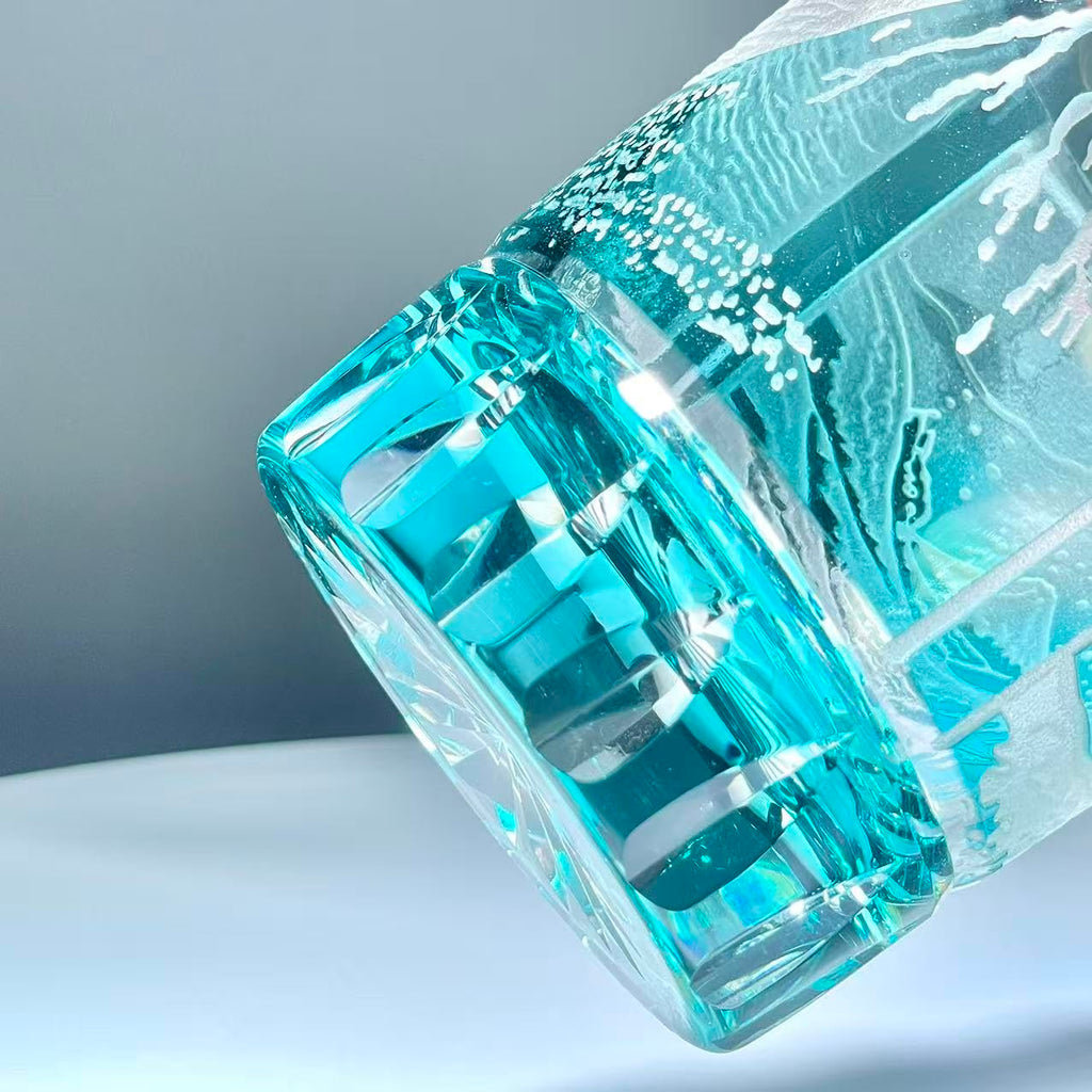 suigetsu Crystal Luxury Whiskey Glass, Mount Fuji Design, Japanese Style Hand Cut Glass Tumblers (turquoise)