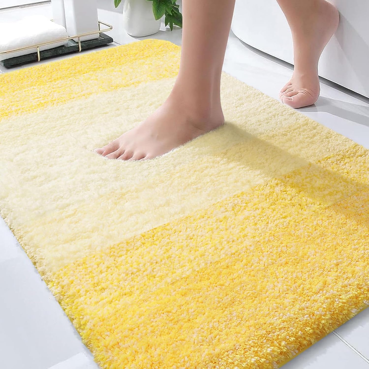 OLANLY Bathroom Rugs - Extra Soft Microfiber Mat, Quick Dry & Machine Washable, 30x20, Yellow