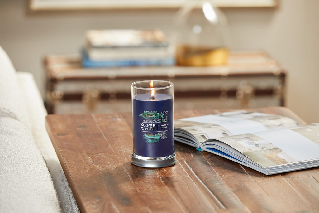 Yankee Candle Lakefront Lodge Signature Medium Pillar Candle - 14.25oz., Dark Blue - Soy Wax Blend, Metal Lid Coaster - Home & Kitchen Décor