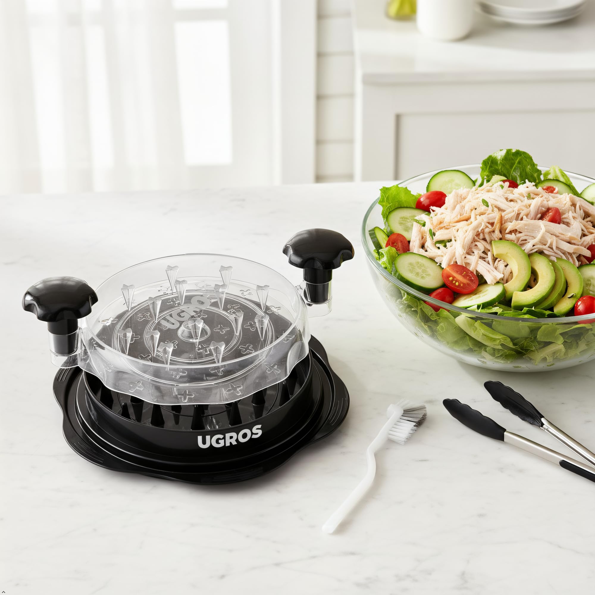 UGROS Chicken Shredder Large Tool Twist with Middle Plate, Food Tongs and Brush, Chicken Breast Shredder with Visible Anti Slip Design and Ergonomic Handles, BPA Free, Suitable for Chicken Pork Beef