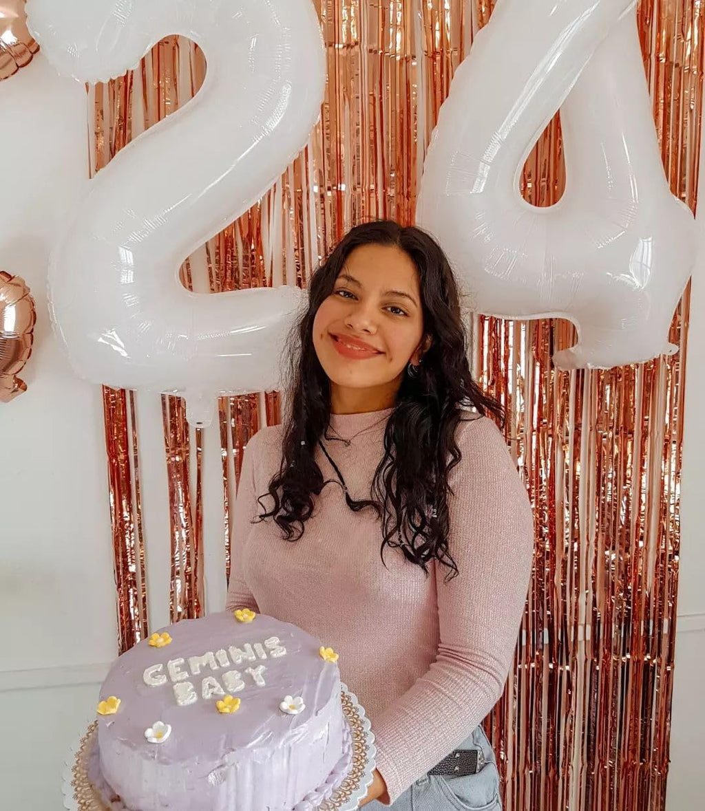 Regine Switzerland 40-Inch White Number 4 Balloon - Translucent Party Decoration for 4th Birthday