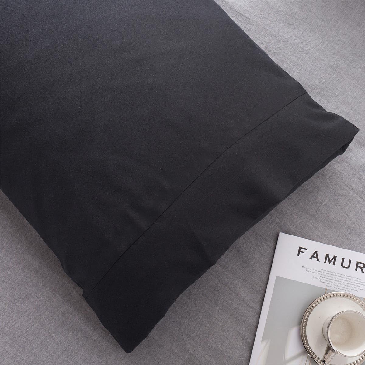 Microfiber Pillowcases by [Brand Name] - Super Soft Queen Bed Covers, Wrinkle & Fade Resistant, 20x30, Black