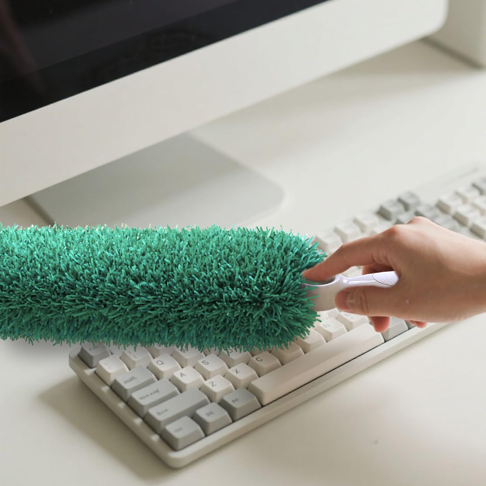 EHOMGUI Microfiber Duster with Handle and Washable Duster Head, Dusters for Cleaning,Green, Reusable Cleaning Tool,2PCS