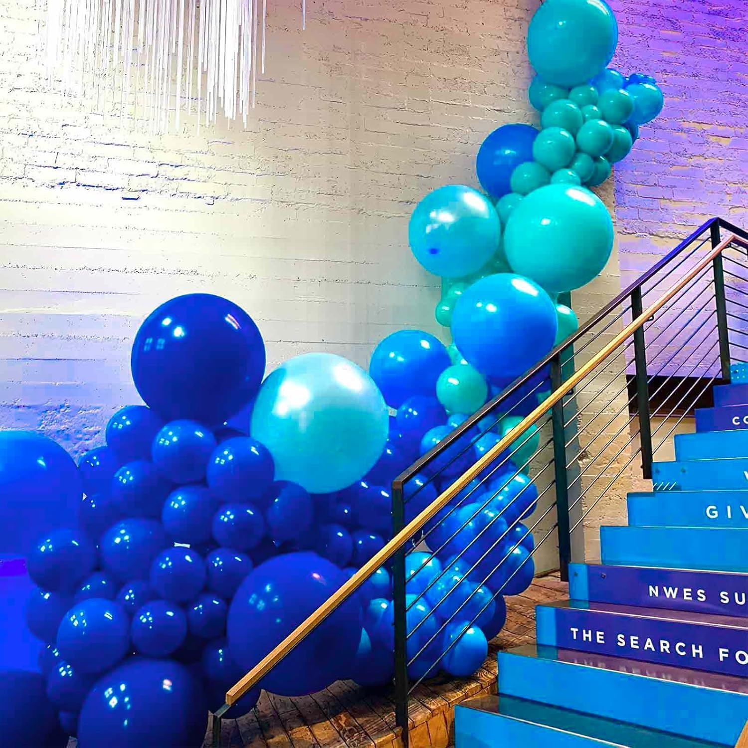 PartyWoo Royal Blue Balloons - 127-Piece Arch Kit for Baby Shower & Graduation | 5-18 Inch Sizes