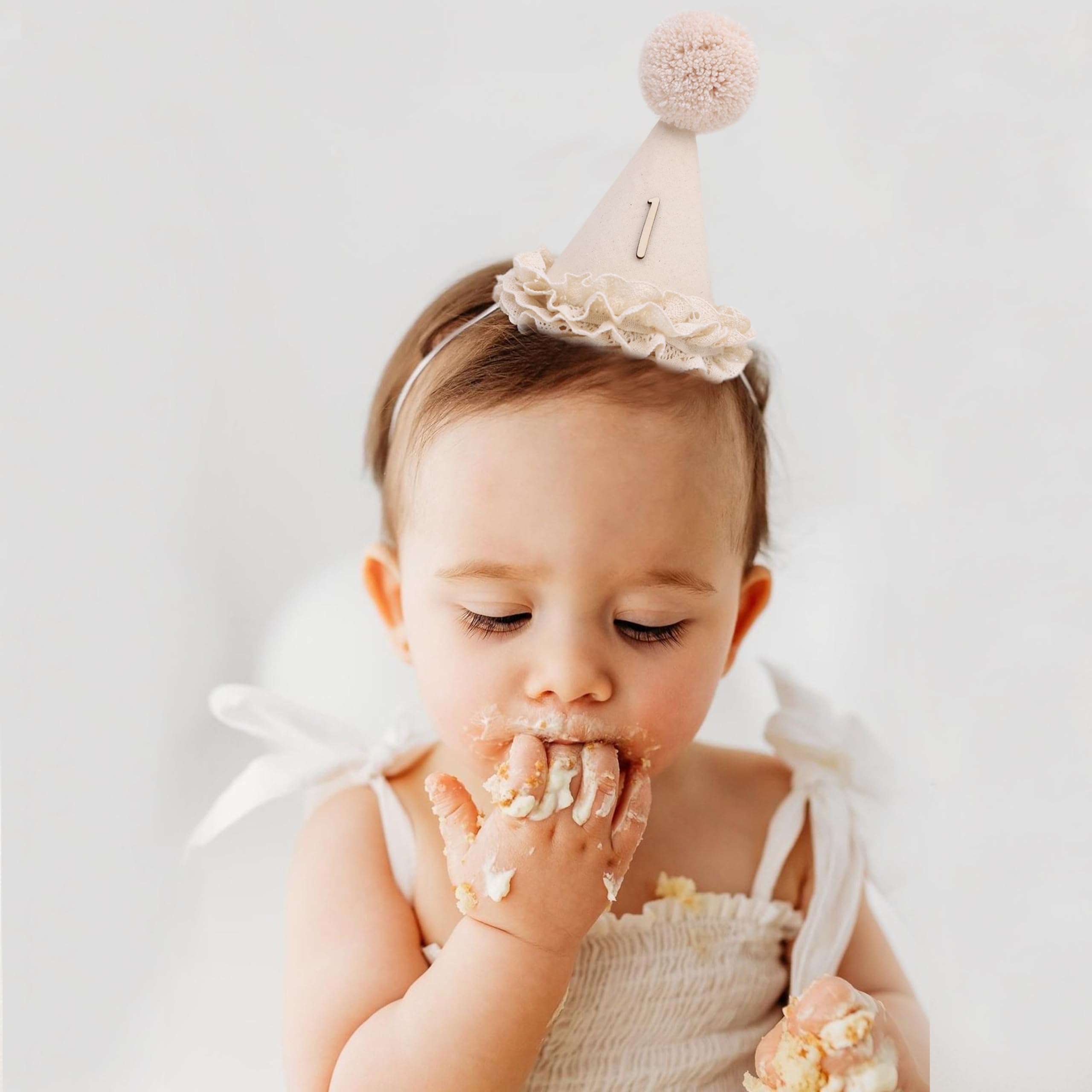 WAHAWU Lace 1st Birthday Hat - Sweet One Birthday Decorations,Lace Flower Princess Party Crown,Beige Cone Hat for Cake Smash,First Floral Party Headwear Photo Prop