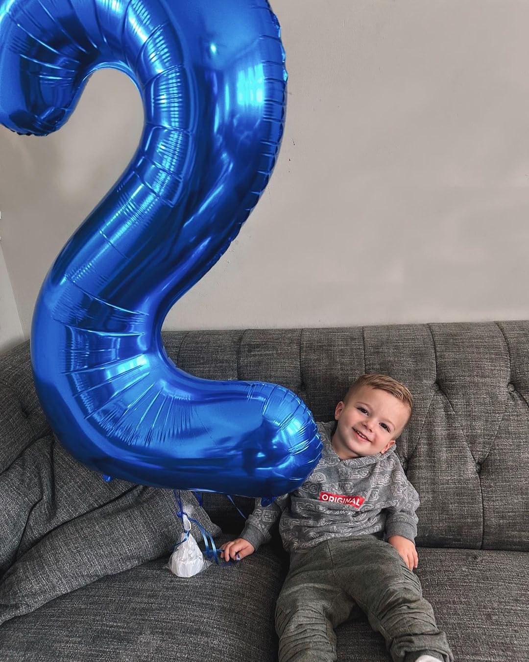 Number 29 Balloon by [Brand Name] - 40-Inch Navy Blue Birthday Decoration for 29th Celebrations