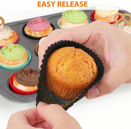 Caperci Black Cupcake Liners - 200 Count Greaseproof Baking Cups for Weddings & Parties