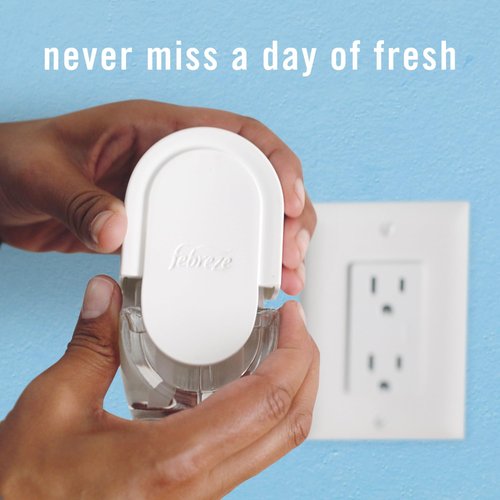 Febreze Plug In Air Freshener, Odor-Fighting Scented Oil Refill, Air Fresheners for Home and Bathroom and Kitchen, Long Lasting for Strong Odors, Ocean & Mountain Scents, 0.87oz Refills, 4 Count