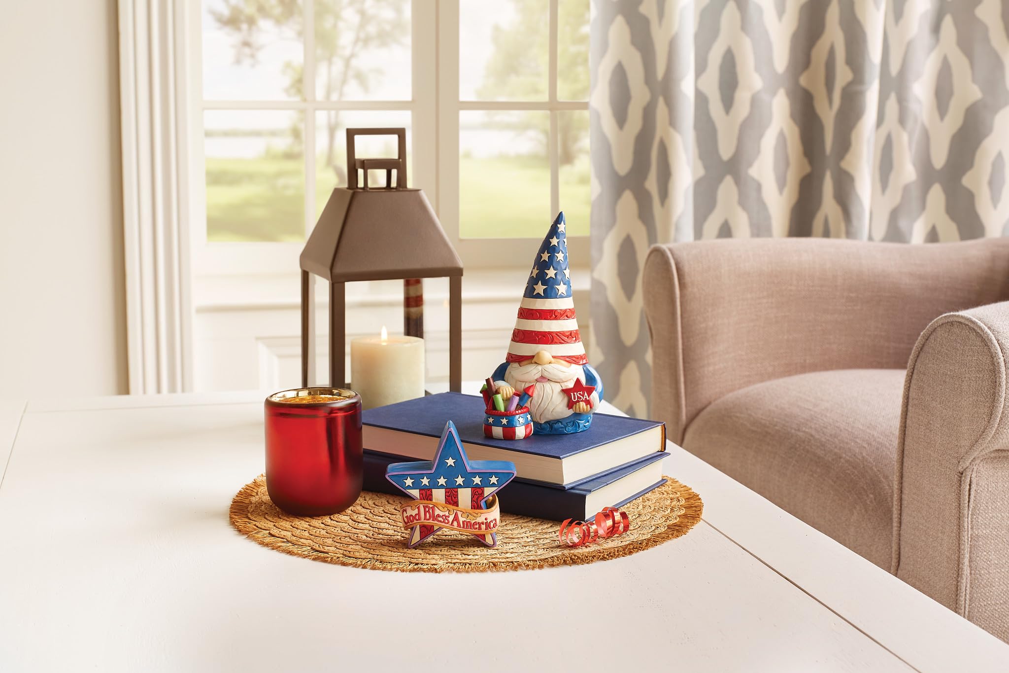 Enesco Jim Shore Heartwood Creek Patriotic Star America Miniature Figurine - Stone Resin Hand Painted Crafted Collectible Decorative USA Mini Figurines Home Decor Statue, 3.6 Inch