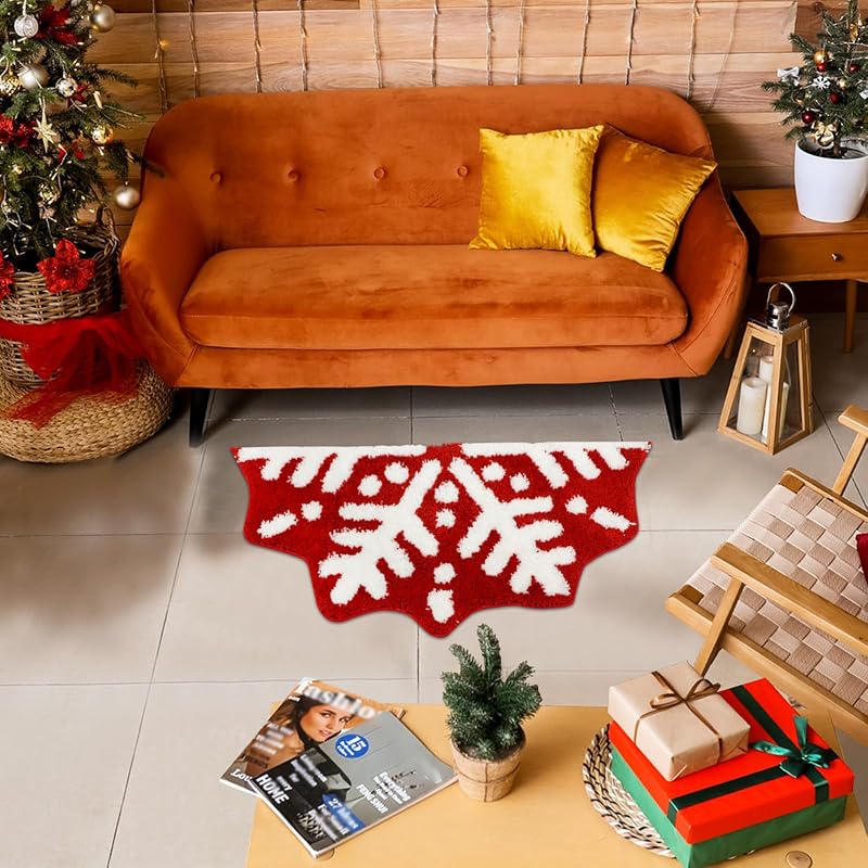 Tinideya Red Christmas Snowflake Semicircle Bathroom Rug Doormat - 18.9 x 34.6 in, Plush Microfiber