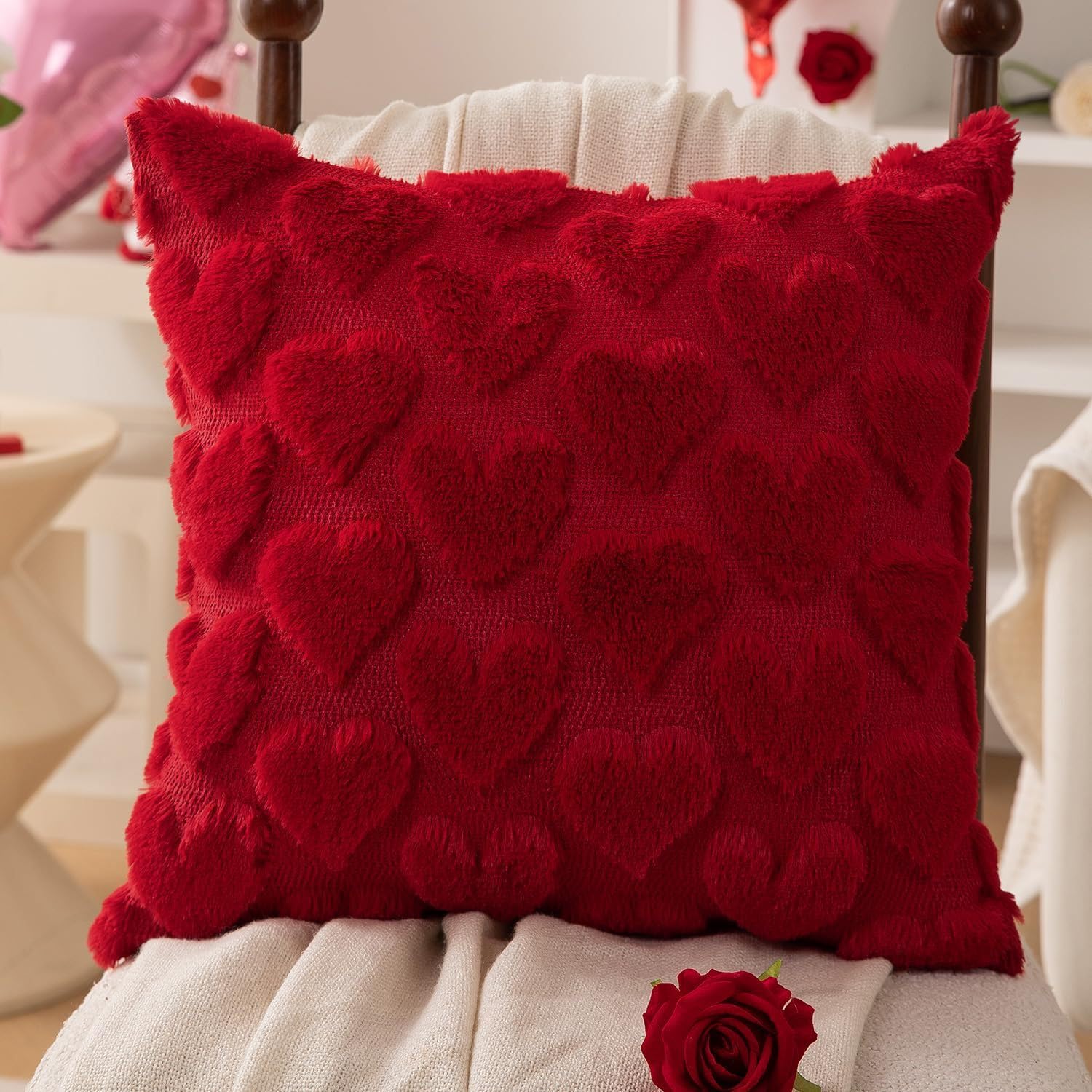 Valentines Day Red Heart Soft Plush Love Heart Pillow Covers Room Decor Cute Faux Fur Soft Preppy Stuff Gift Fluffy Plush Pillow Covers For Bed Sofa Couch (18 X 18 Inch,Red)