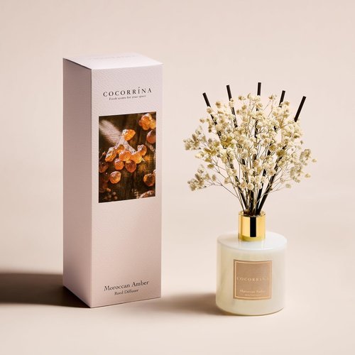 COCORRÍNA Reed Diffuser - Moroccan Amber Scented Set with Sticks & Baby's Breath | 6.7 Fl. Oz for Home Decor