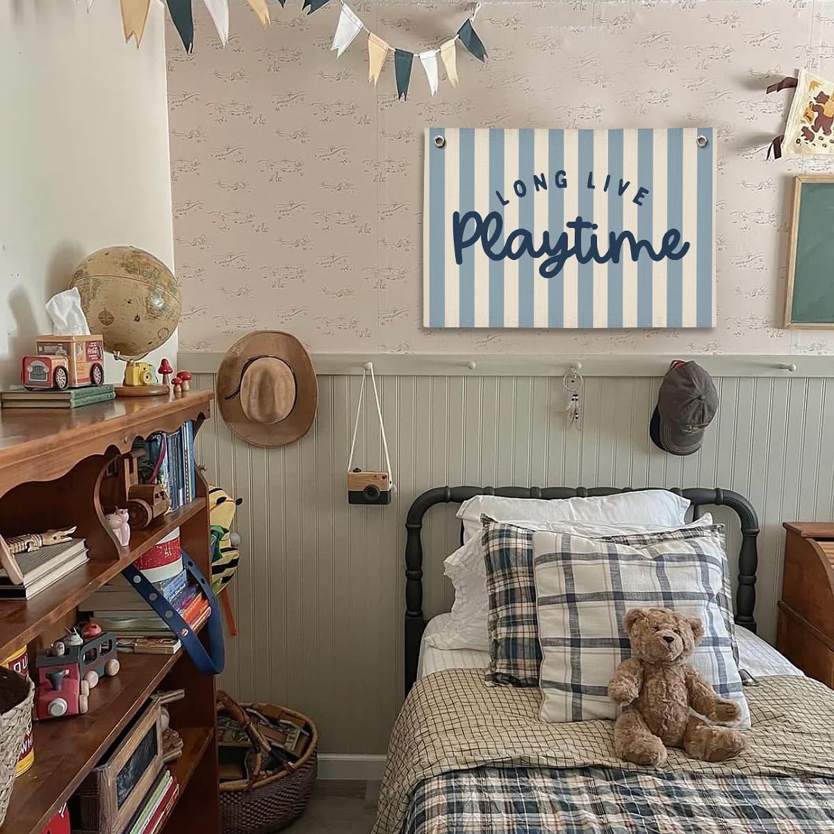 ShowDraven Playroom Wall Decor, Toddler Playroom Decor Hanging Linen Banner,Play Room Wall Decor for Nursery Nursery, 20x30 Inch