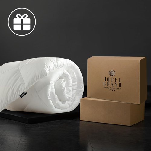 Hotel Grand Luxury White Goose Down Comforter - King Size 106x90 Inch | Fluffy All-Season Bedding with 8 Corner Loops