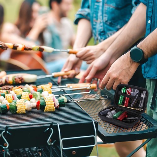 Portable Kitchen Spice Dispenser, Travel Spice Containers, Camping Spice Containers for Spices during Travel and Outdoor Camping