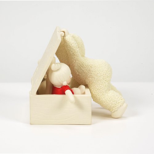Department 56 Snowbabies Christmas Jubilee Looking Through Santa's Toy Chest Figurine, 3.03 Inch, Multicolor