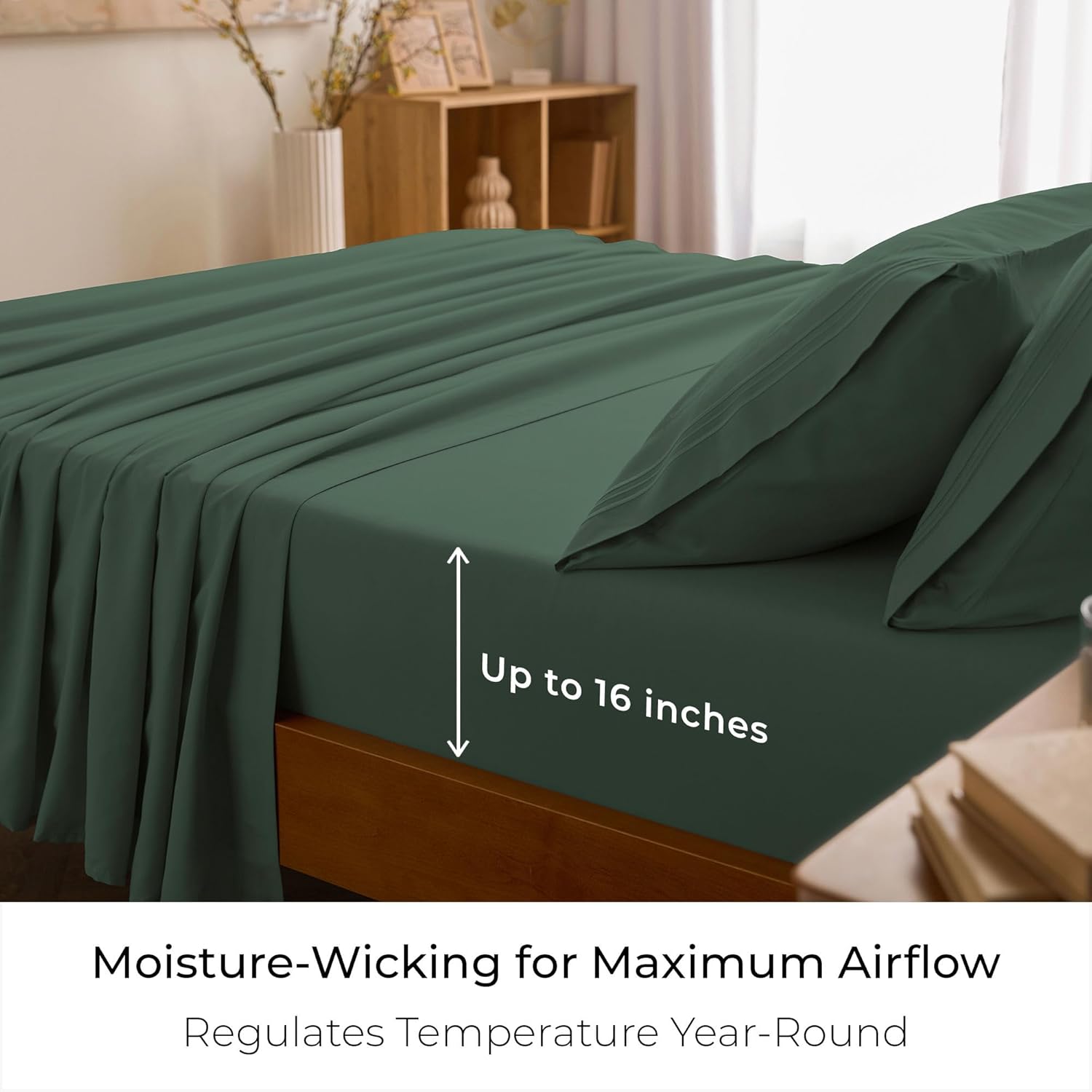 Mellanni King Sheets Set - 4 PC Hotel Luxury Bedding | Extra Soft, Cooling, Wrinkle-Resistant (Emerald Green)