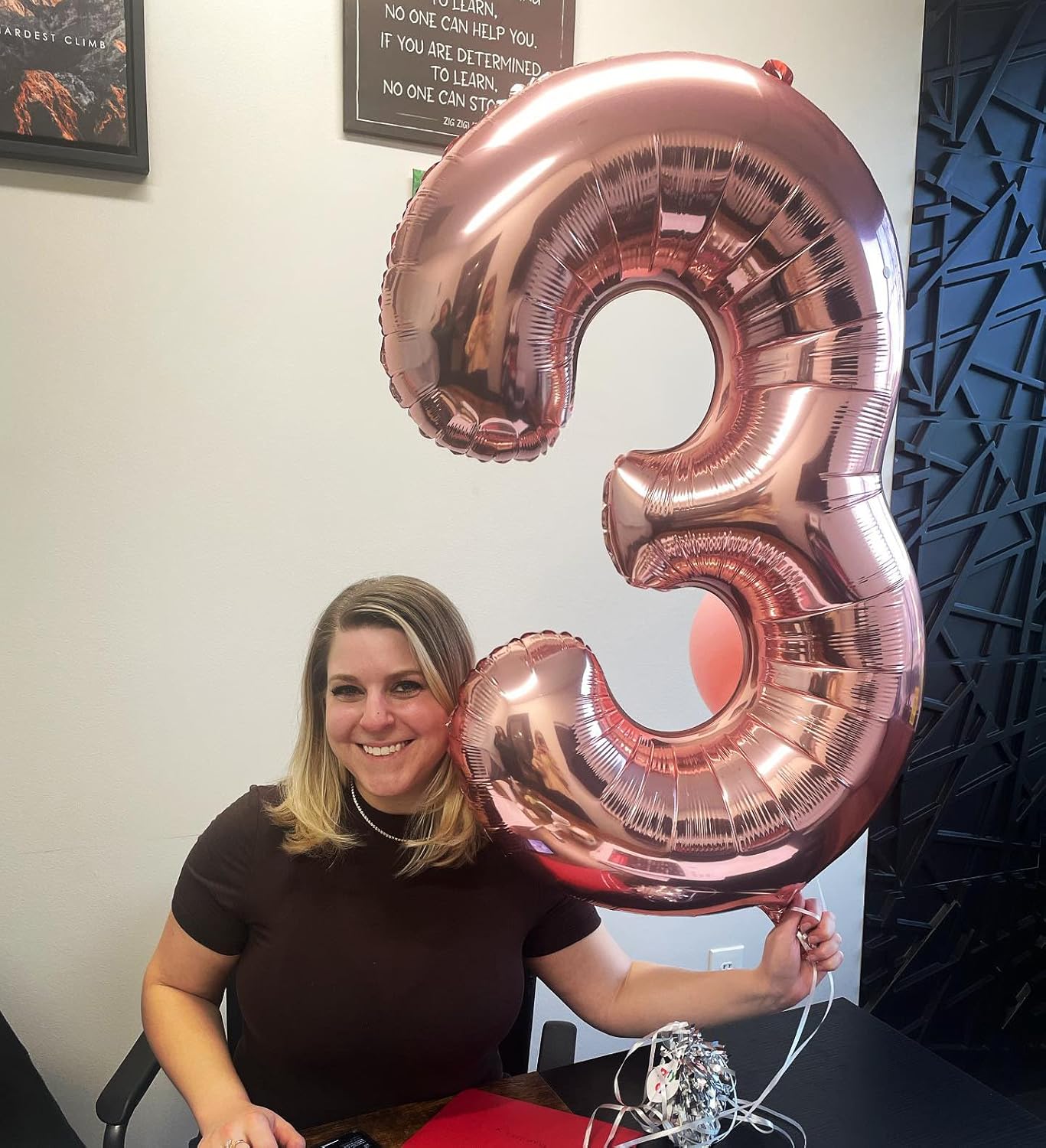 Rose Gold Number 1 Balloon - 40 Inch Shiny First Birthday Decoration for Boys & Girls