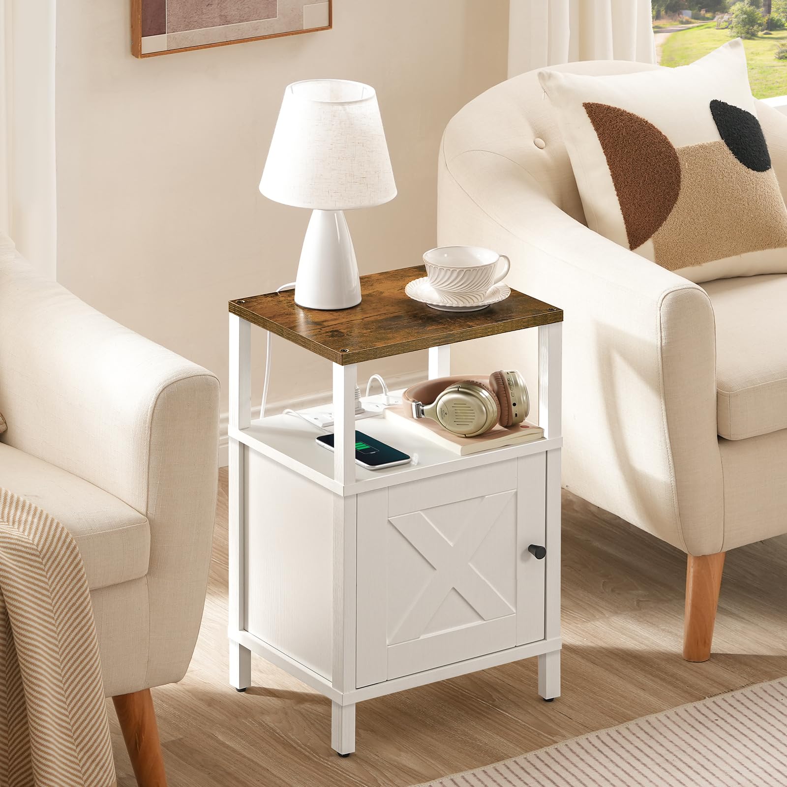 MAHANCRIS Farmhouse Nightstand with Charging Station, White Bedside Table with USB & Type-C Ports, End Table with Storage and Open Shelf, Modern Side Table for Bedroom, Rustic Brown ETRW96E01