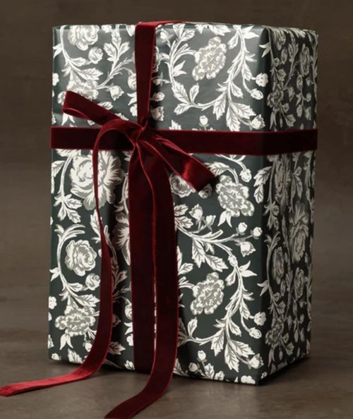 Burgundy Velvet Ribbon - 5/8" x 25 Yards | Perfect for Christmas Trees, Gift Wrapping & Bow Making
