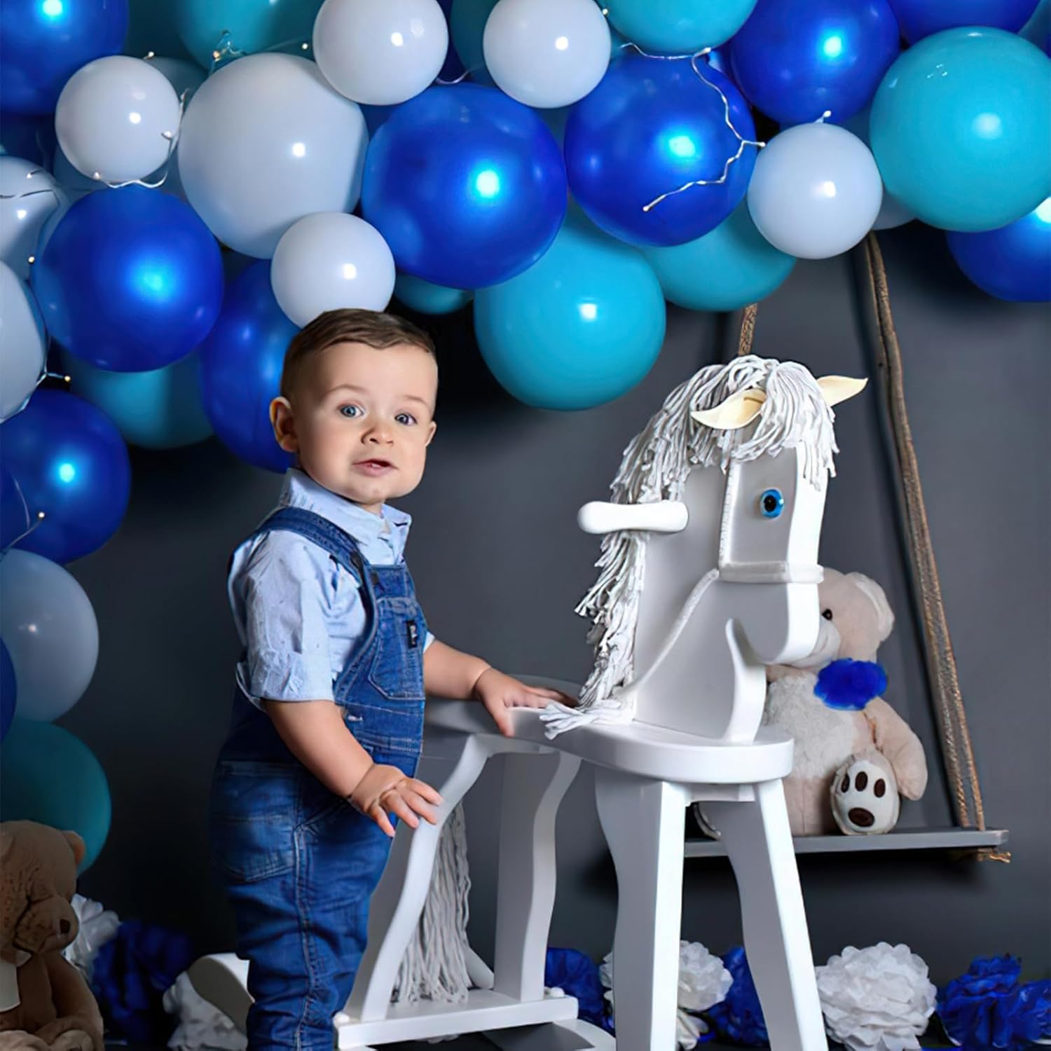 PartyWoo Pearl Blue Balloons - 140-Piece Sky Blue Latex Balloon Arch Kit for Graduation & Birthday Decor