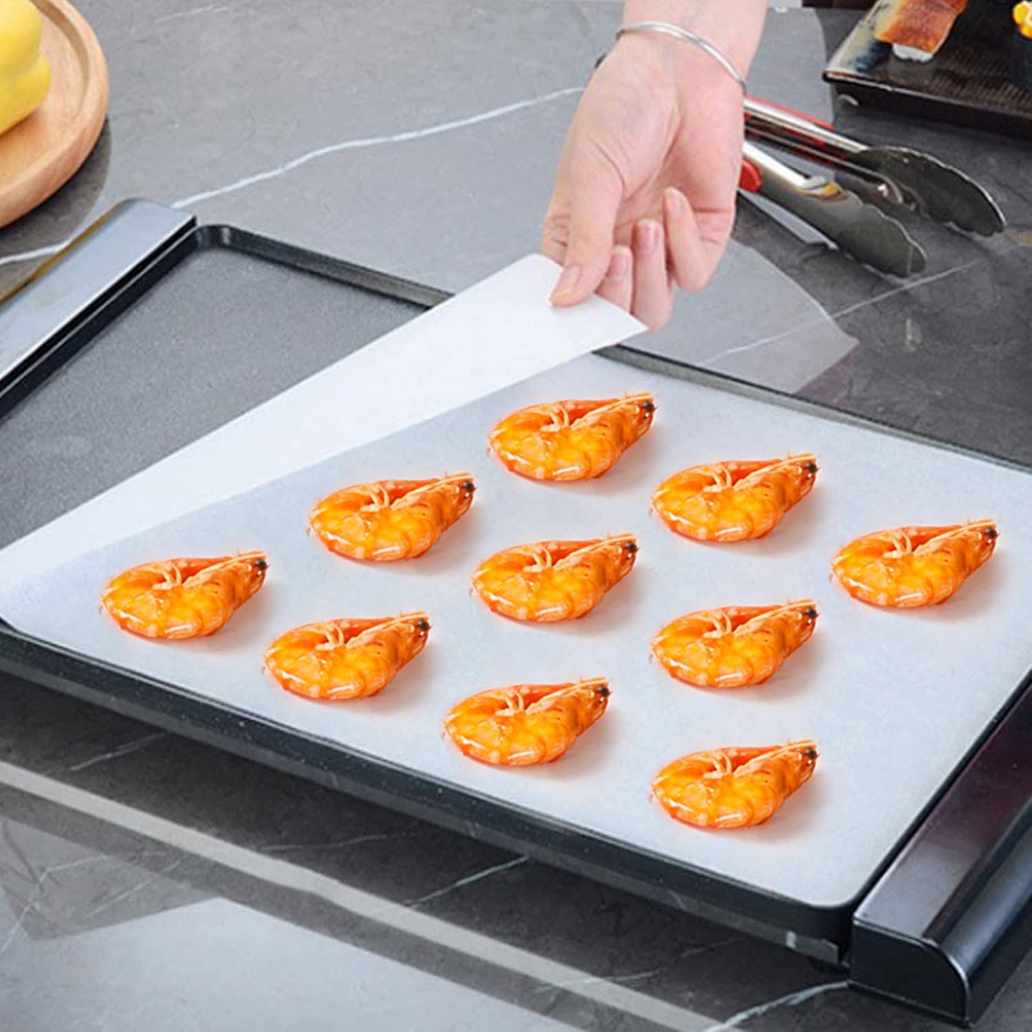 QYH Parchment Paper Baking Sheets - 300 Non-Stick Pre-Cut 8x12 Inch White Sheets for Baking & Grilling