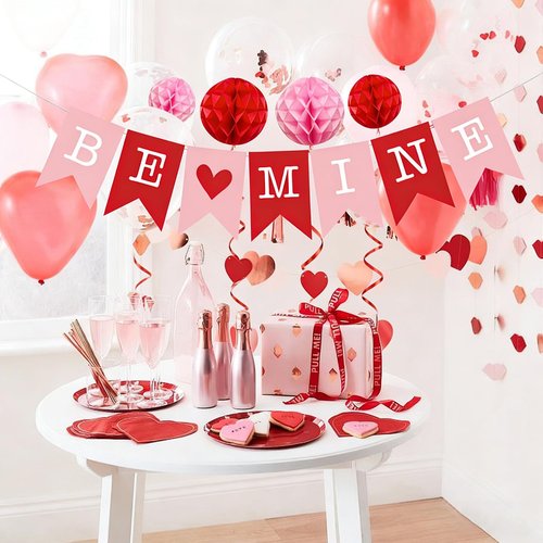 GIFTODAY 21Pcs Valentine's Day Decorations Set - Pre-Assembled BE MINE Banner with Heart Swirls & XOXO Garlands, Romantic Party Decor for Engagement Wedding Anniversary Party