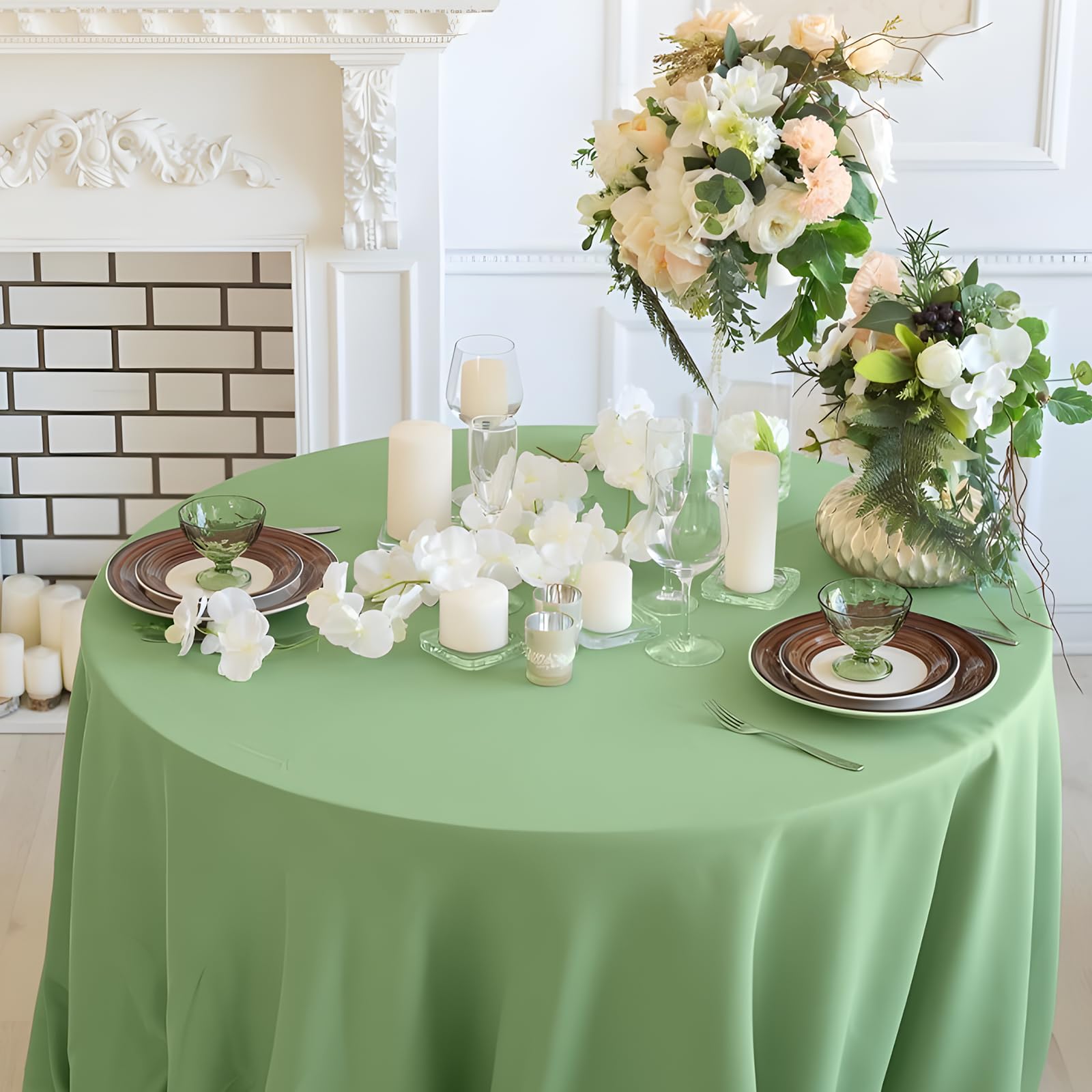 pepmily 8 Pack Light Green Round Tablecloth 120 Inch Round Table Cloth, Wrinkle Resistant and Washable Tablecloth Polyester Fabric Table Cloth Round Cover for Dining Wedding Banquet Party